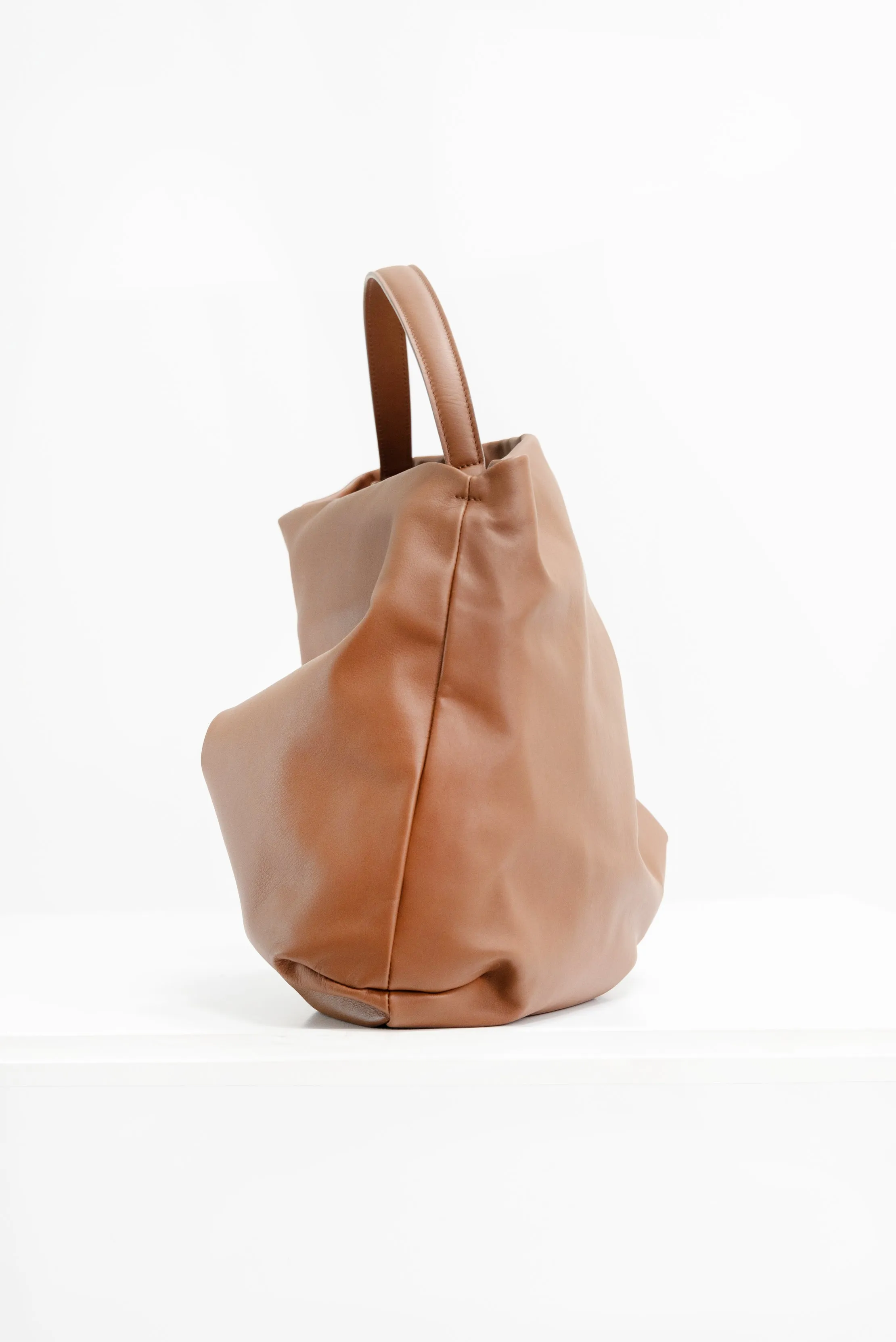 Fanta Lunga Shoulder Bag, Basalt
