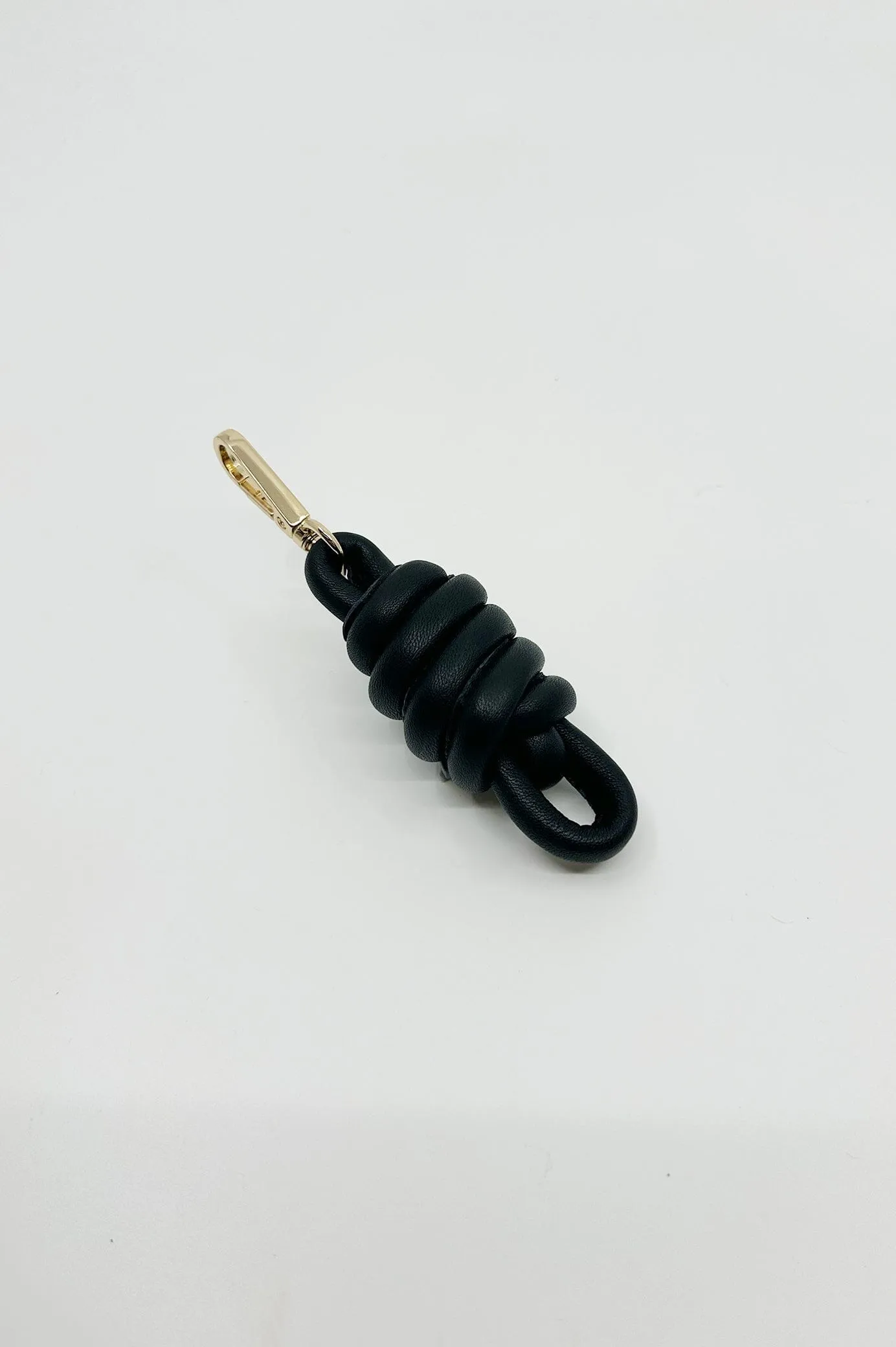 Knot Keyring Soft Leather Black