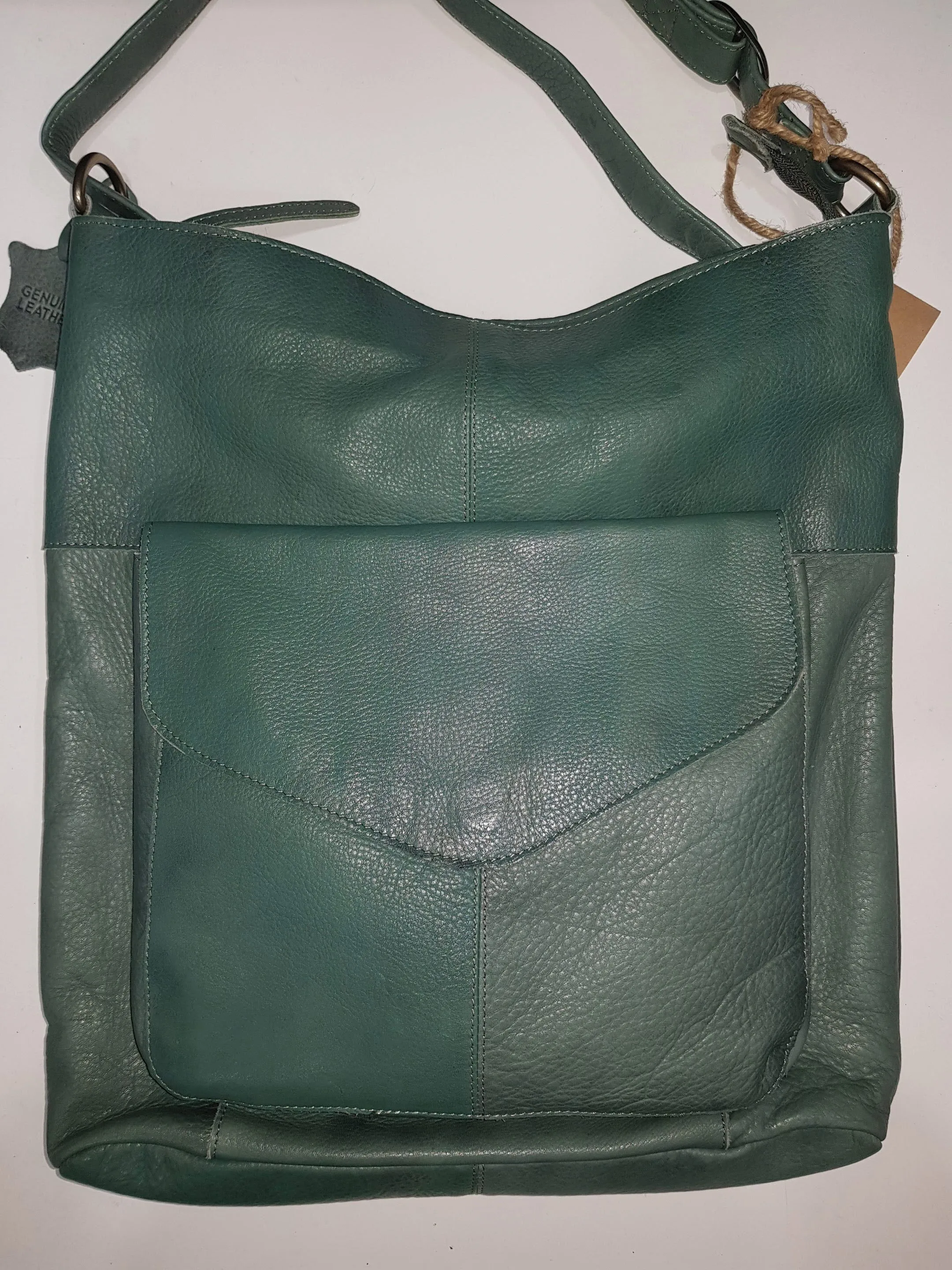 Rugged Hide Emily Cross Body Leather Bag