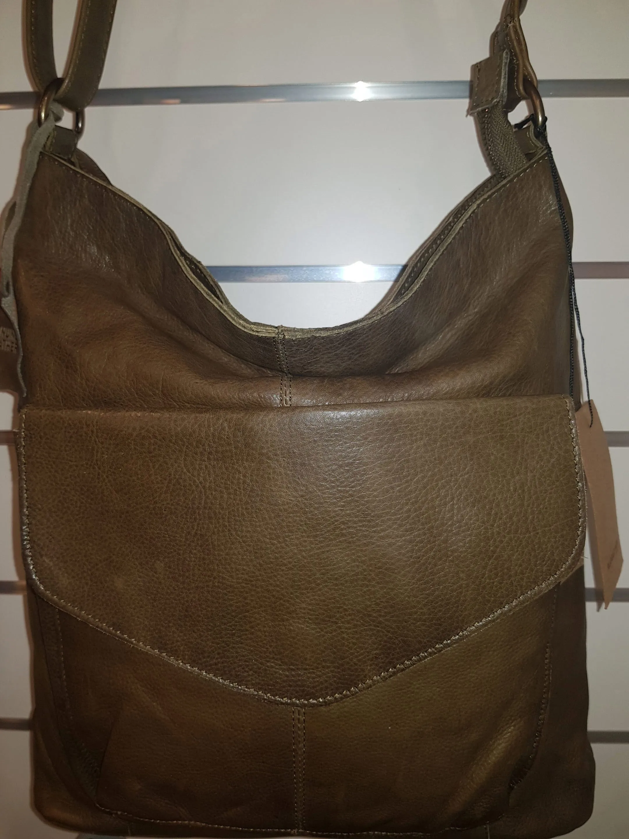 Rugged Hide Emily Cross Body Leather Bag
