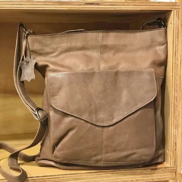 Rugged Hide Emily Cross Body Leather Bag