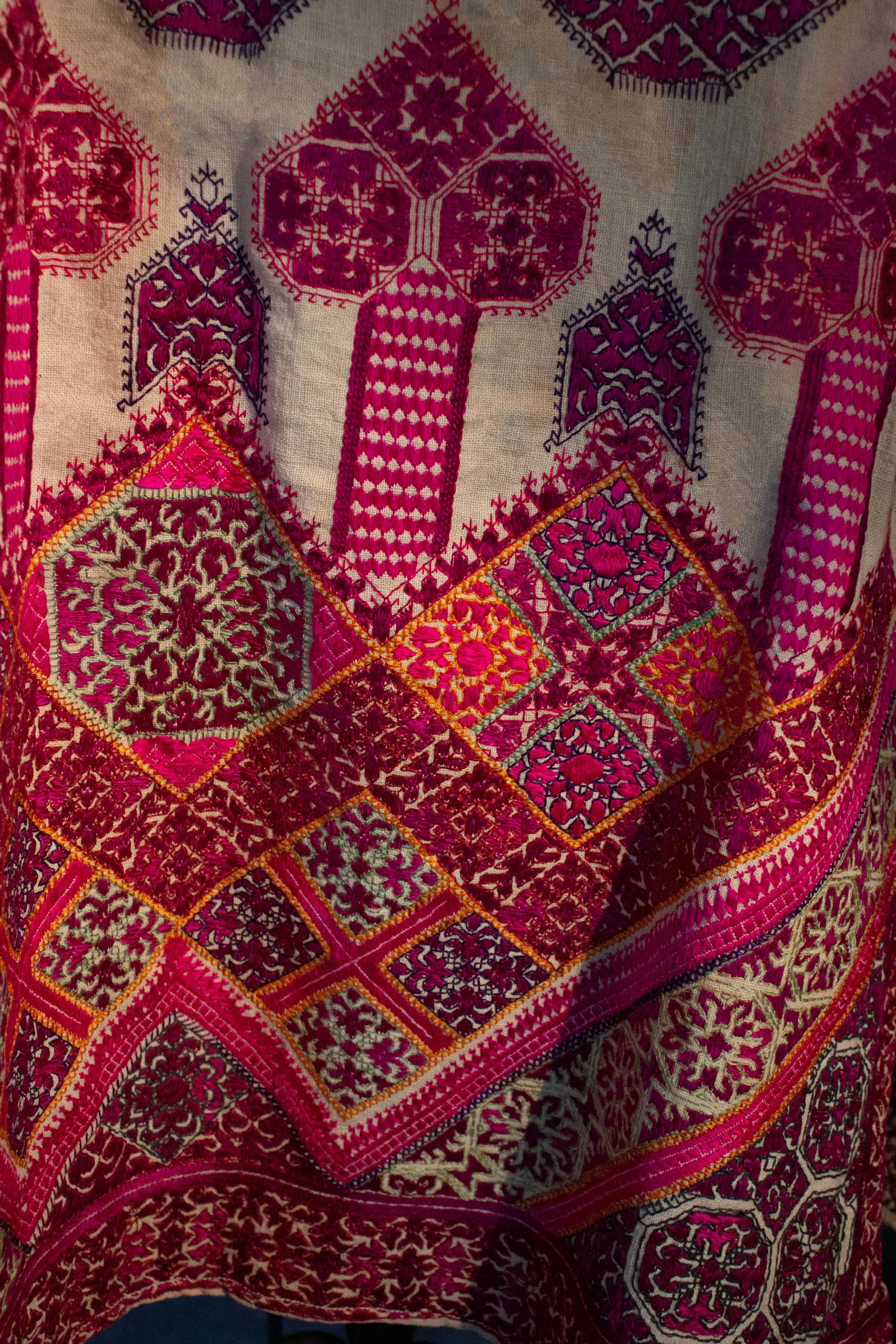 Swat Valley Fuchsia   Embroidered Bodice  White  Tunic