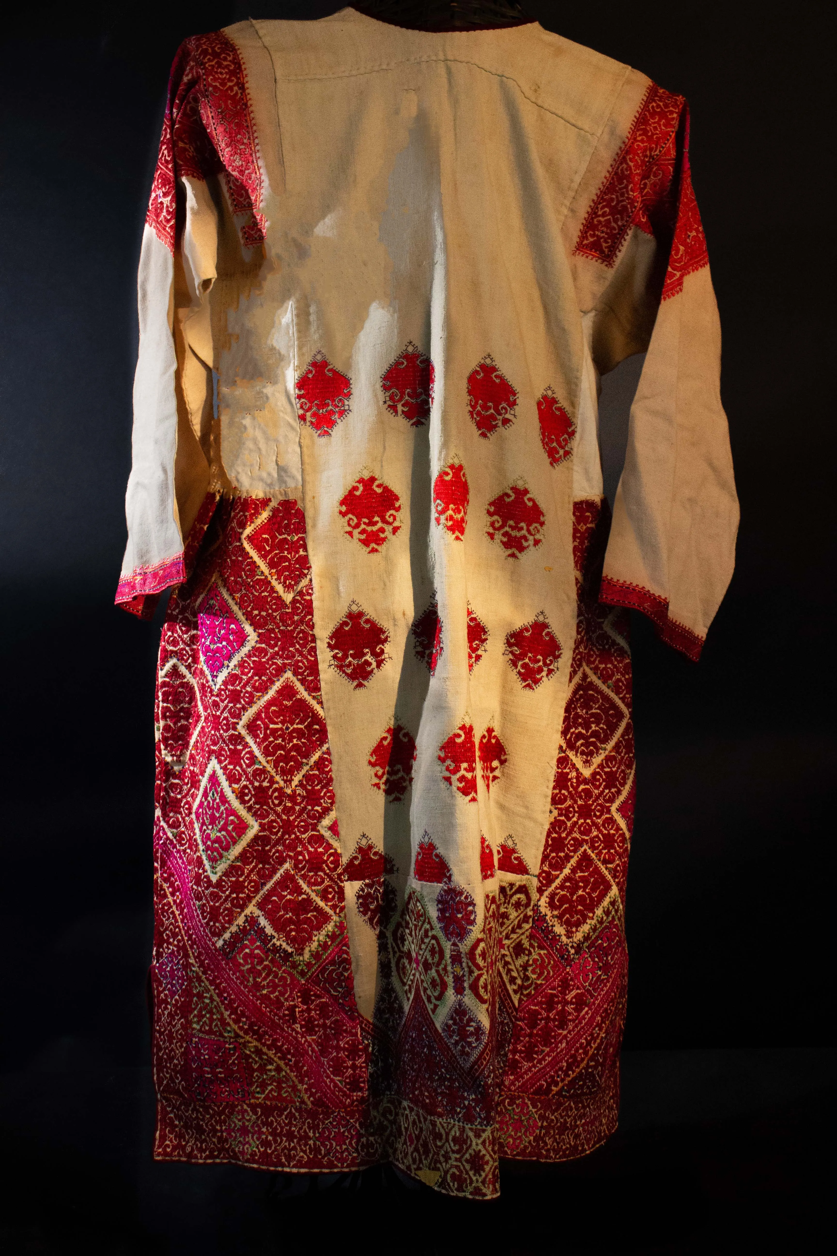 Swat Valley Fuchsia   Embroidered Bodice  White  Tunic